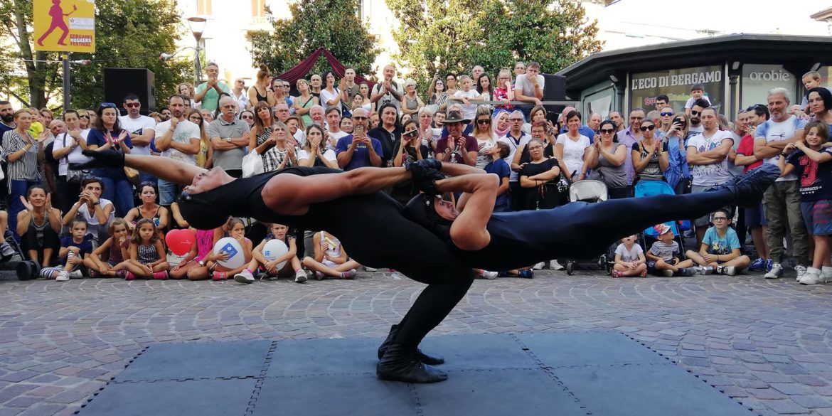 Festa del Borgo, un chilometro e mezzo tra shopping, eventi, food e artisti di strada