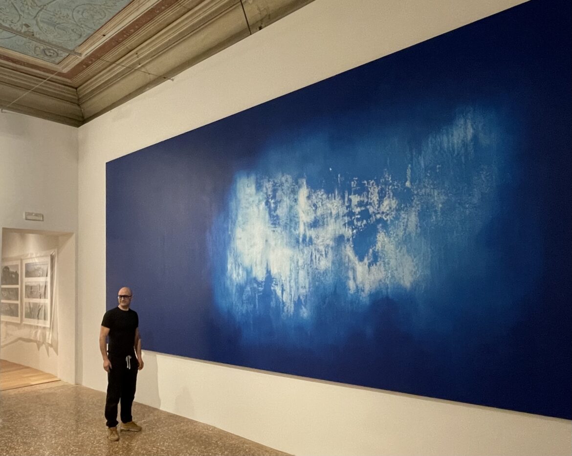 Manuel Bonfanti presenta “In the Middle of Now-Where” a Palazzo Mora a Venezia